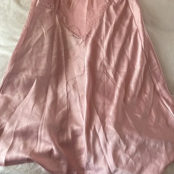 Victoria’s Secret satin light pink lingerie lace cut out slip camisole dress! - Picture 6 of 7